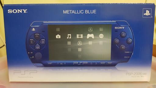 PSP 2000 Limited Edition Metallic Blue - PSP | Galactic Gamez