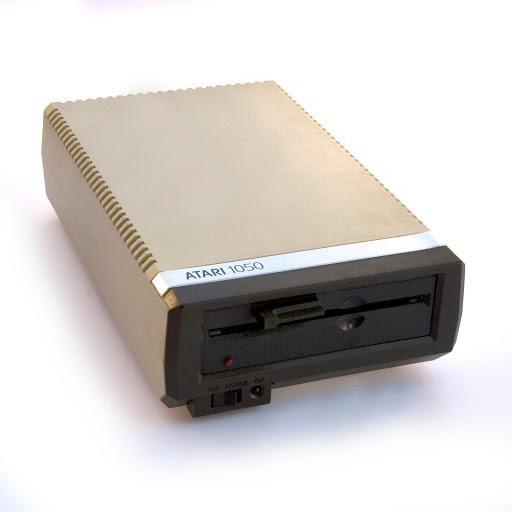 Atari 1050 Disk Drive - Atari 400 | Galactic Gamez